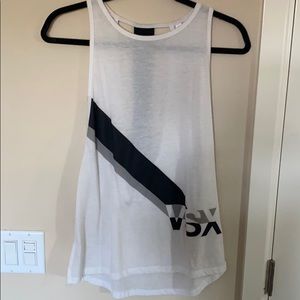 workout shirt
